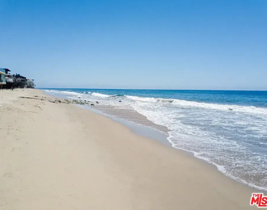 24608 Malibu Road - Photo Thumbnail 25