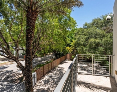 3917 S Le Jeune Road - Photo Thumbnail 89