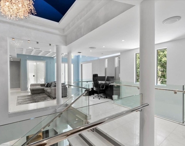 3917 S Le Jeune Road - Photo Thumbnail 64