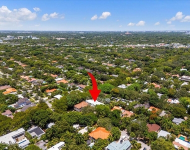 3917 S Le Jeune Road - Photo Thumbnail 29