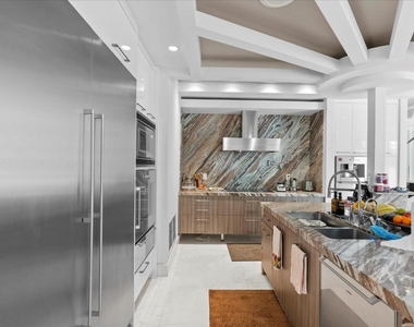 3917 S Le Jeune Road - Photo Thumbnail 54