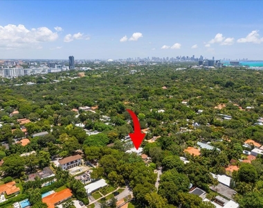 3917 S Le Jeune Road - Photo Thumbnail 27