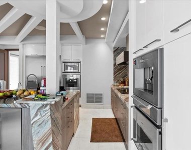 3917 S Le Jeune Road - Photo Thumbnail 53