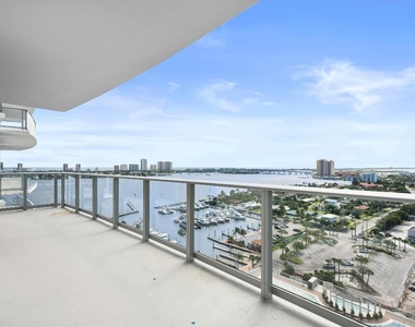 220 Lake Shore Drive - Photo Thumbnail 50