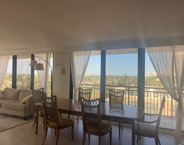 3400 N Ocean Drive - Photo Thumbnail 5