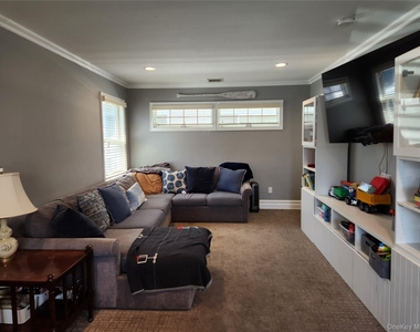 63 Kerrigan Street - Photo Thumbnail 5