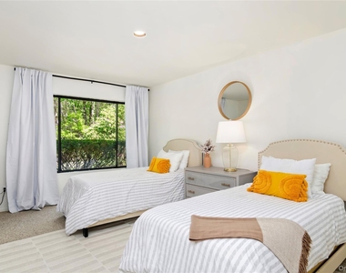 24 N Quarter Road - Photo Thumbnail 16