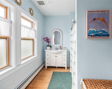 639 Ocean Breeze Walk - Photo Thumbnail 7