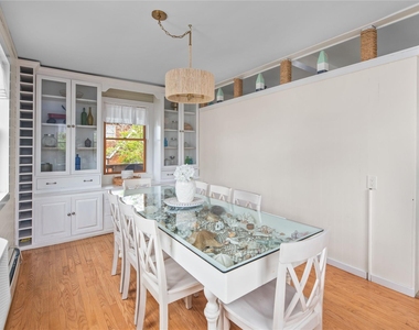 639 Ocean Breeze Walk - Photo Thumbnail 4