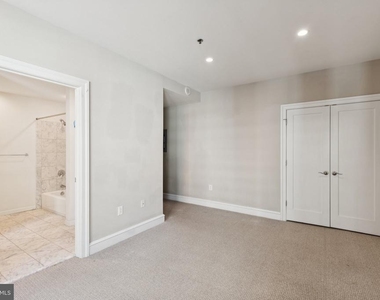 1811 Chestnut Street - Photo Thumbnail 23