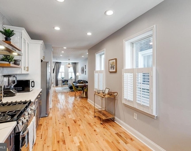 1935 Cambridge Street - Photo Thumbnail 12