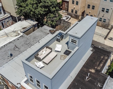1935 Cambridge Street - Photo Thumbnail 3
