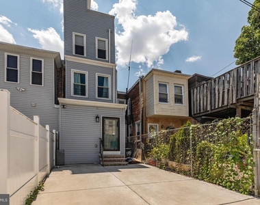 1935 Cambridge Street - Photo Thumbnail 16
