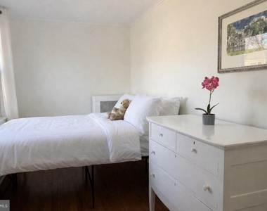 131 Livingston Avenue - Photo Thumbnail 9