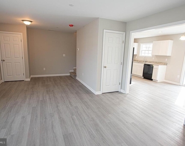 241 Morgans Court - Photo Thumbnail 15