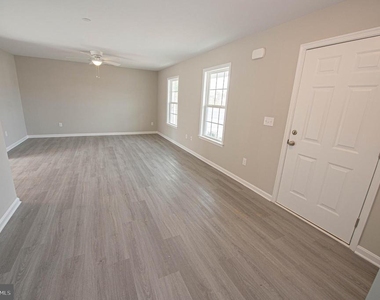 241 Morgans Court - Photo Thumbnail 11