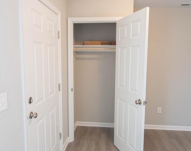 241 Morgans Court - Photo Thumbnail 9