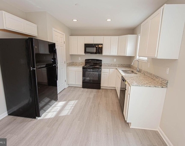 241 Morgans Court - Photo Thumbnail 18