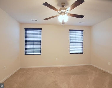 21835 Primrose Willow Lane - Photo Thumbnail 13