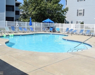 3300 Sanibel Circle - Photo Thumbnail 19