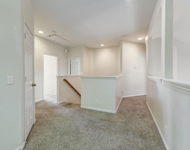 5102 Caswell Ave - Photo Thumbnail 15