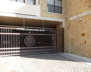 2505 San Gabriel St - Photo Thumbnail 12