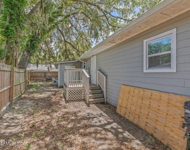 600 Lemon Street - Photo Thumbnail 34