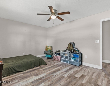 600 Lemon Street - Photo Thumbnail 31