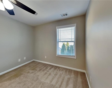 441 Argonne Terrace - Photo Thumbnail 12