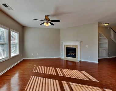 441 Argonne Terrace - Photo Thumbnail 3