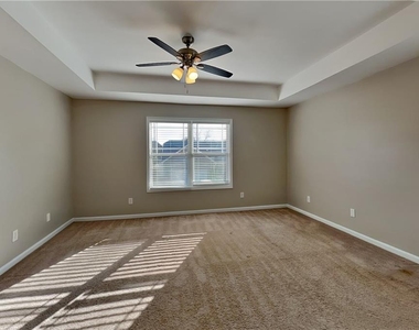 441 Argonne Terrace - Photo Thumbnail 8