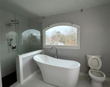 1730 Paddlewheel Drive Ne - Photo Thumbnail 25