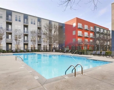 2115 Piedmont Road Ne - Photo Thumbnail 8