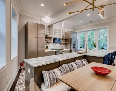 1116 Piedmont Avenue Ne - Photo Thumbnail 8