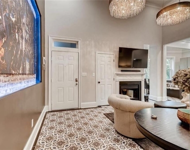 1116 Piedmont Avenue Ne - Photo Thumbnail 3