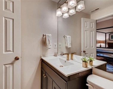 1116 Piedmont Avenue Ne - Photo Thumbnail 17