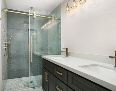 4002 Dixie Farm Road - Photo Thumbnail 13