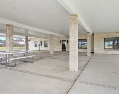 4002 Dixie Farm Road - Photo Thumbnail 25