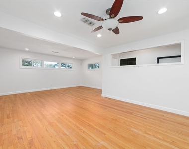 4415 Merwin Street - Photo Thumbnail 3