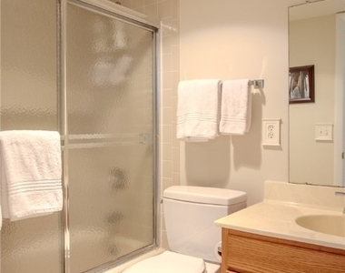 10851 Gulf Shore Drive - Photo Thumbnail 16