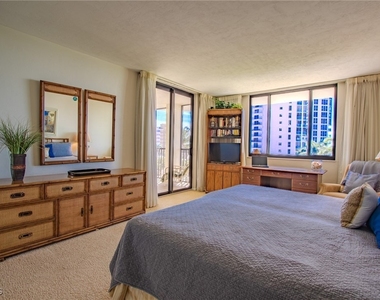 10851 Gulf Shore Drive - Photo Thumbnail 11