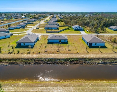 839 Yellowbird Drive - Photo Thumbnail 4