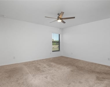 839 Yellowbird Drive - Photo Thumbnail 15