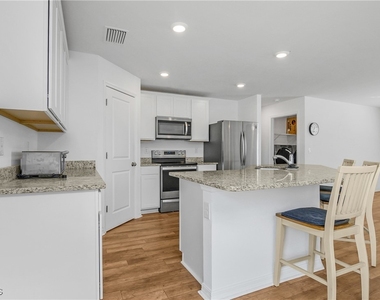 839 Yellowbird Drive - Photo Thumbnail 12