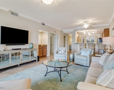 9514 Avellino Way - Photo Thumbnail 5