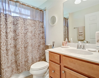 9514 Avellino Way - Photo Thumbnail 17