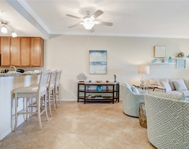 9514 Avellino Way - Photo Thumbnail 7
