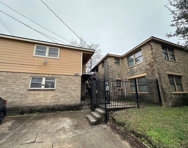 4911 Delano Street - Photo Thumbnail 12