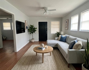 4911 Delano Street - Photo Thumbnail 3