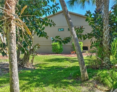 17502 Island Inlet Court - Photo Thumbnail 5